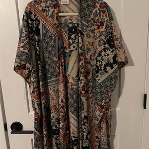 Nine West Multicolor Floral Kimono